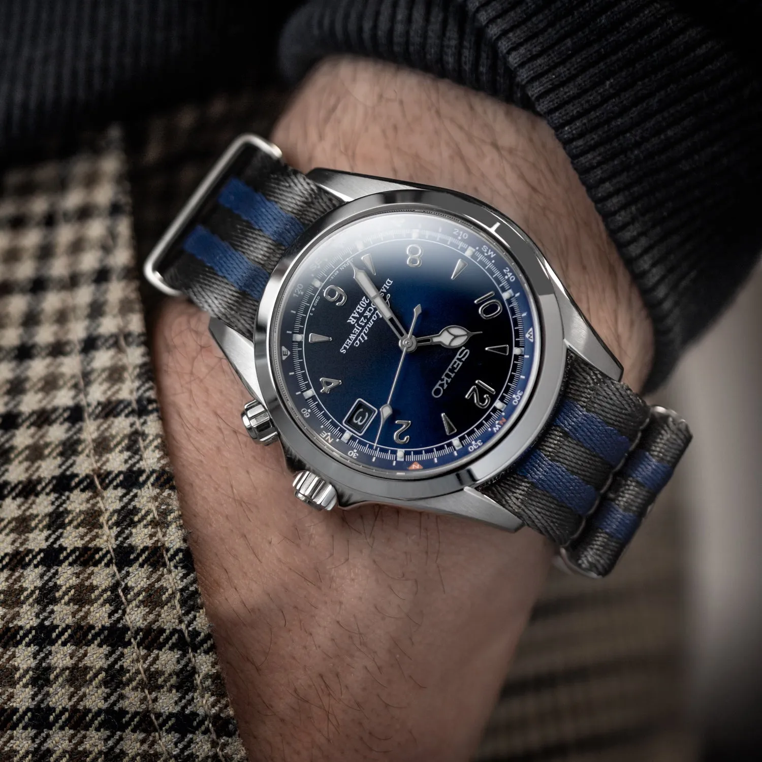 1973 British Military Watch Strap: ARMOURED - Navy Bond, Polished