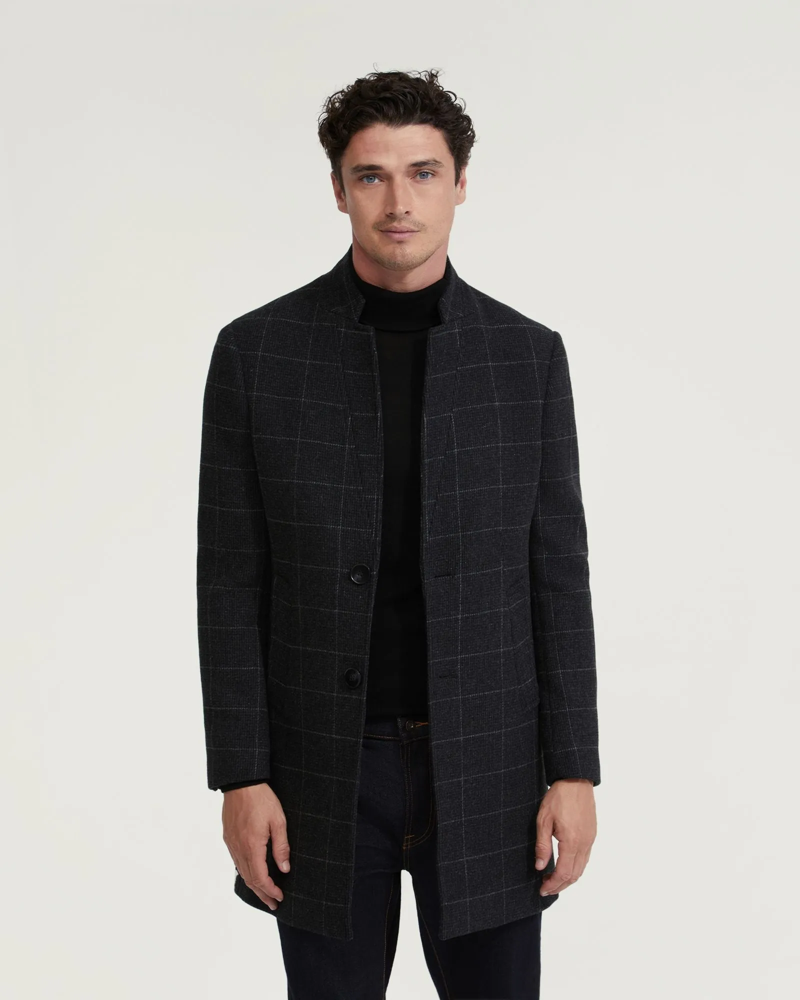 Austin Wool Rich Checked Overcoat