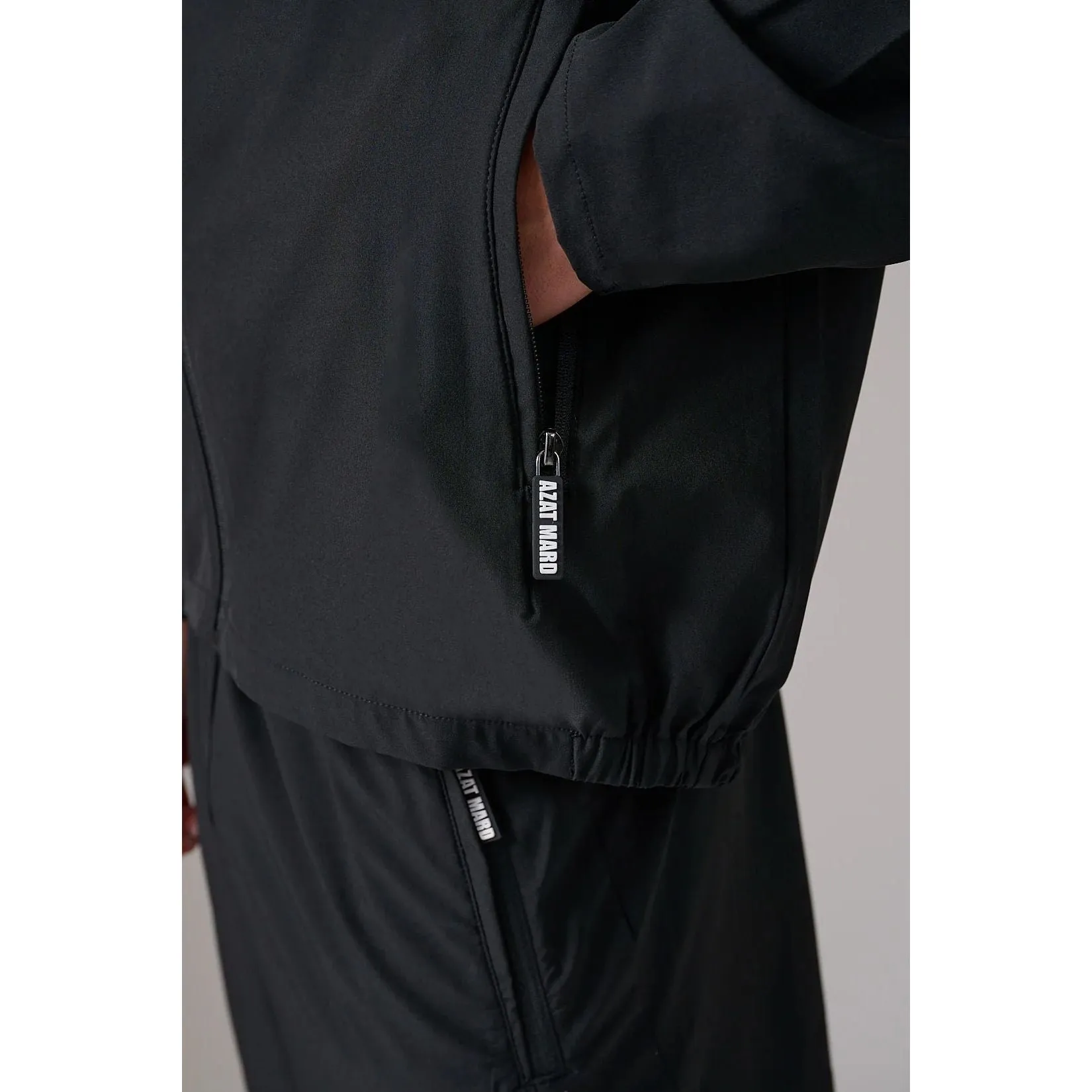 AZAT MARD BLACK ACTIVEWEAR WINDBREAKER