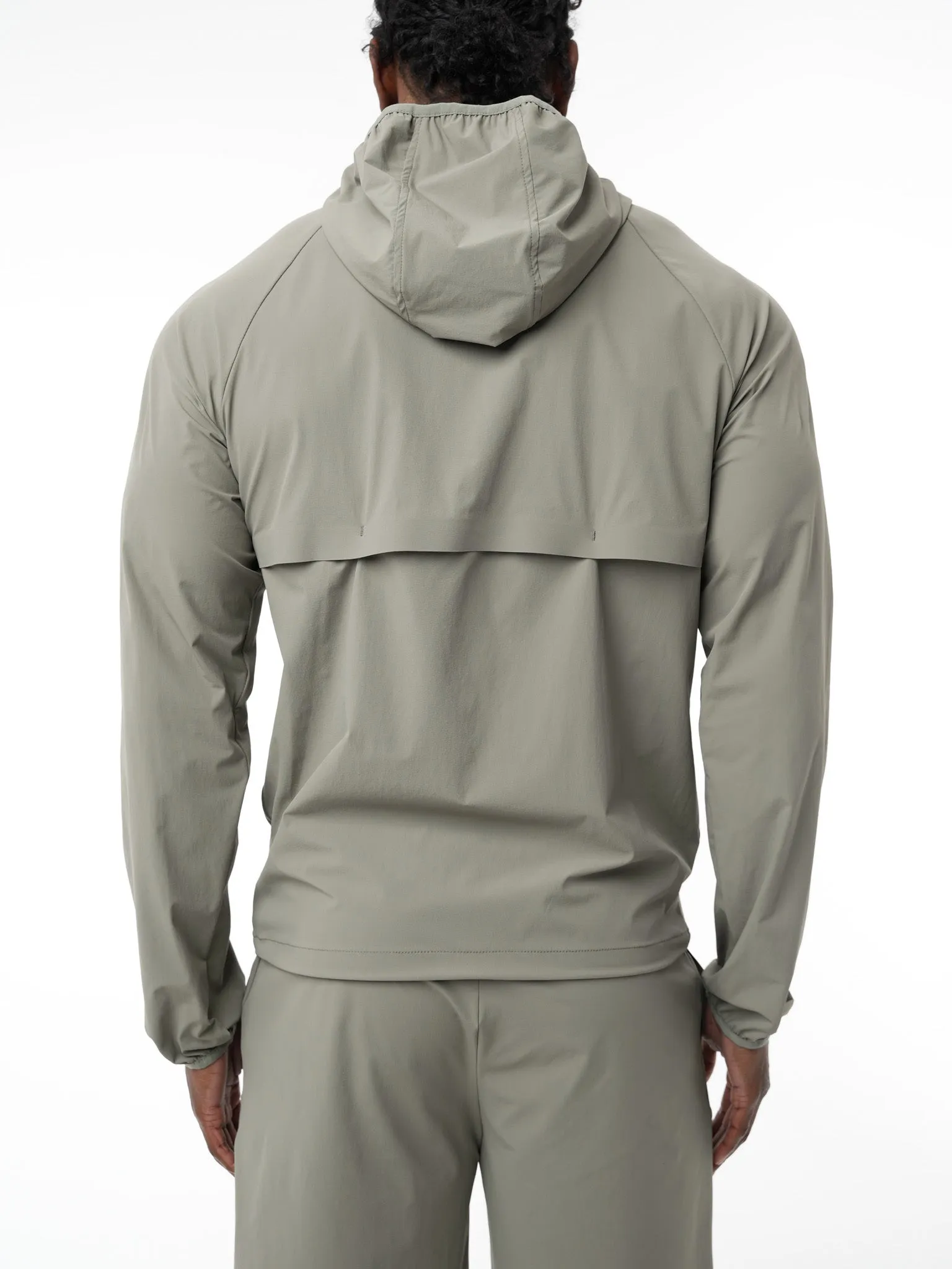 WINDBREAKER - OLIVE